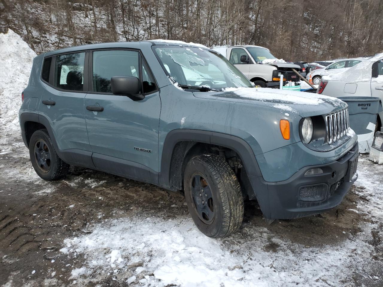 2017 Jeep Renegade - Image 4