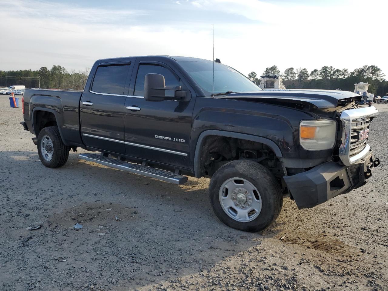 2015 GMC Sierra - Image 4