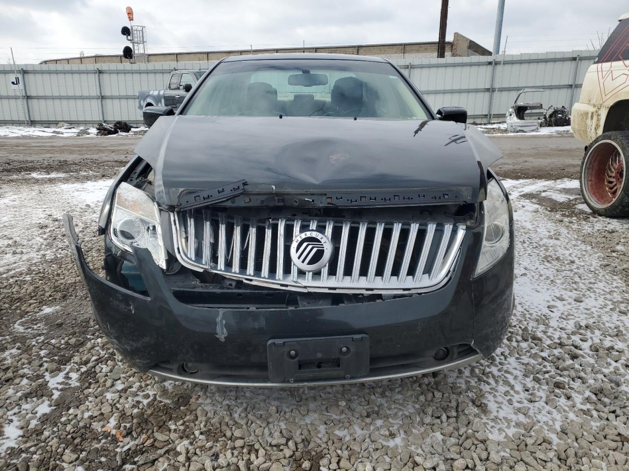 2010 Mercury Milan - Image 5