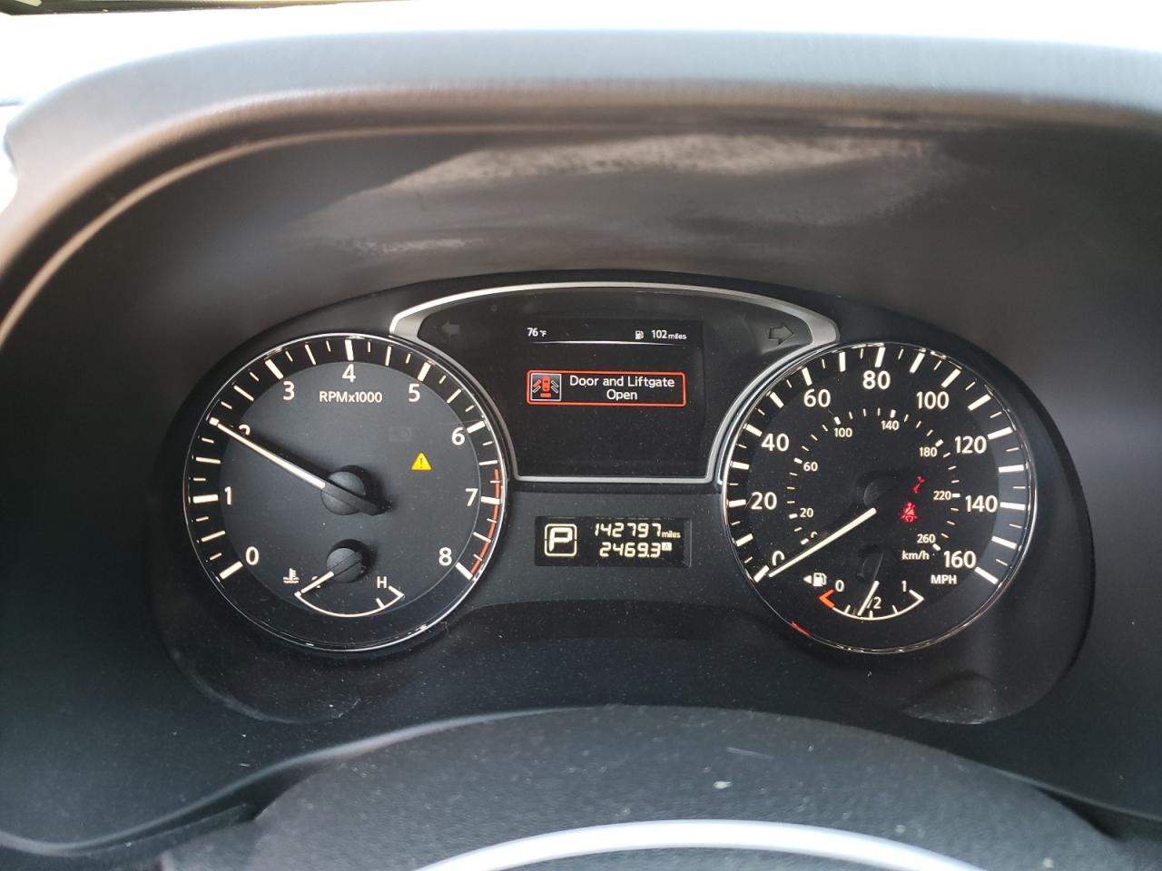 2015 Nissan Pathfinder - Image 9
