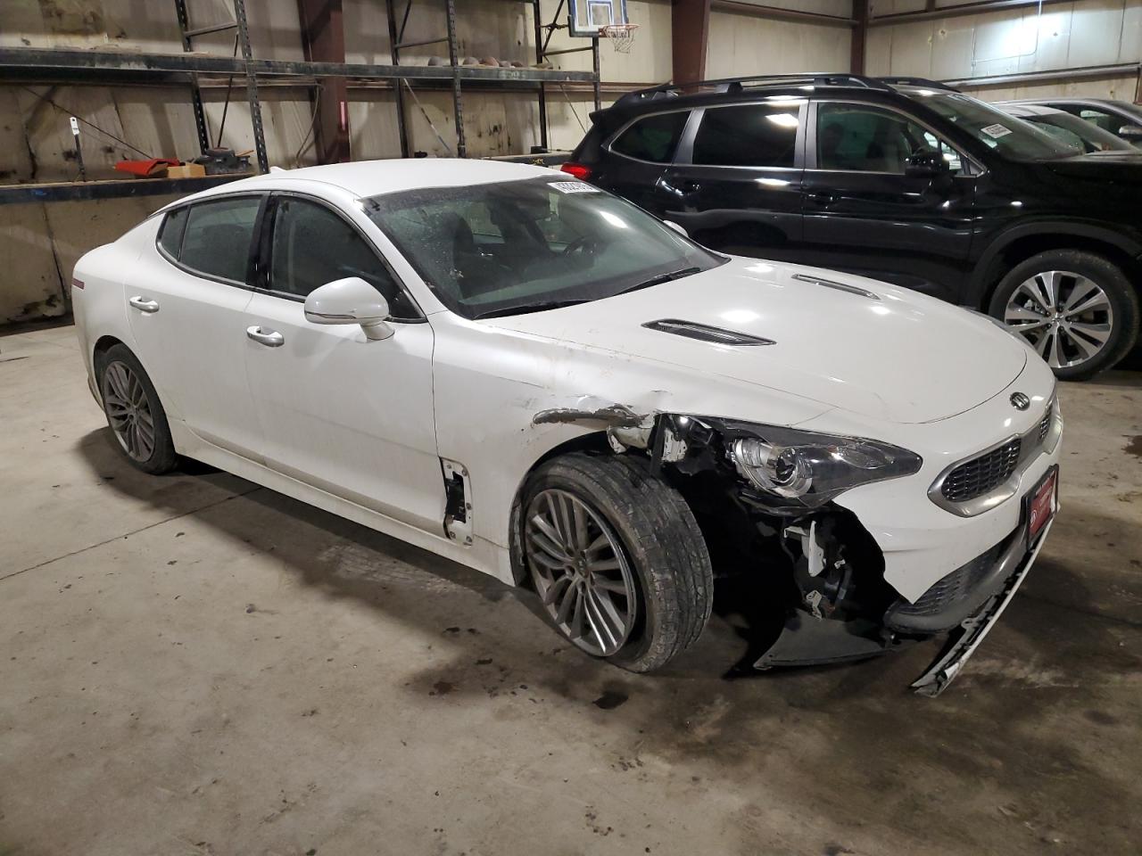 2018 Kia Stinger - Image 4