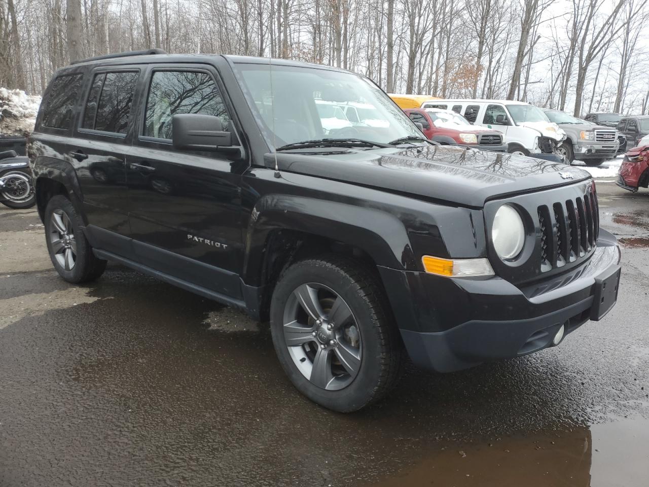 2014 Jeep Liberty (Patriot) - Image 4