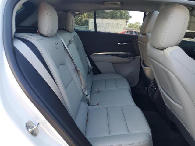 2019 CADILLAC XT4 LUXURY