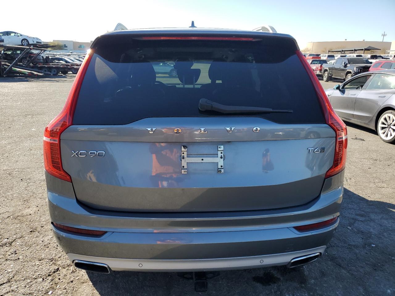 2016 Volvo XC90 - Image 6