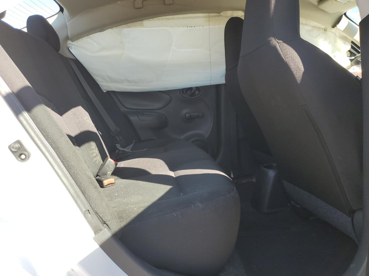 2017 Nissan Versa S VIN: 3N1CN7APXHL834037 Lot: 51854765