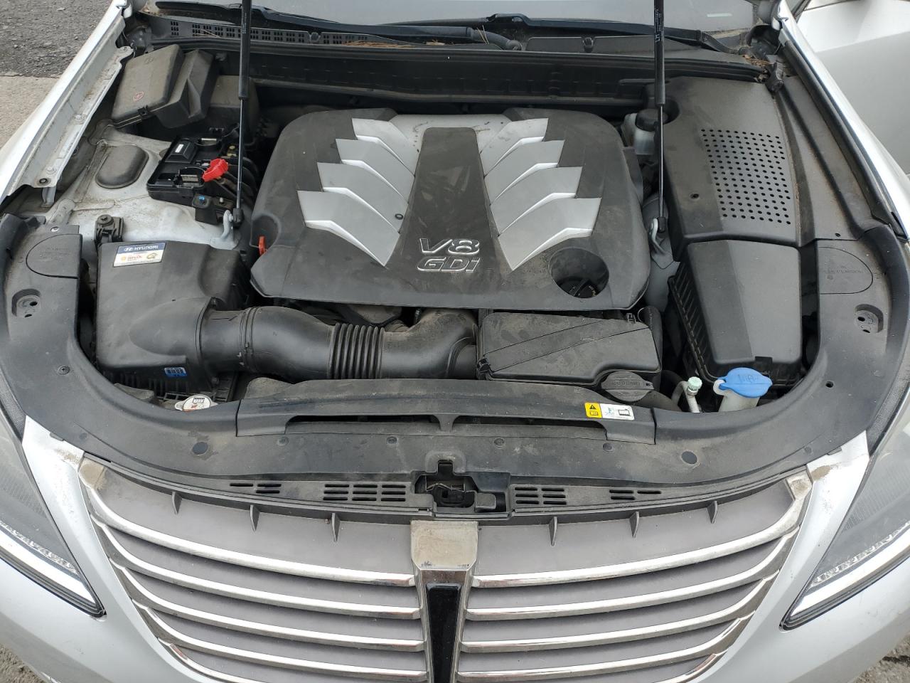 2014 Hyundai Equus - Image 11