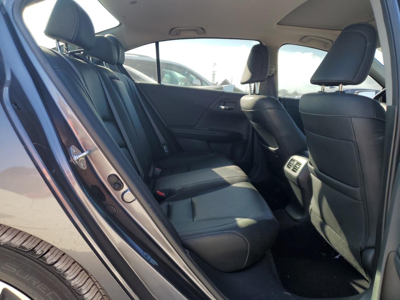 2017 Honda Accord - Image 10