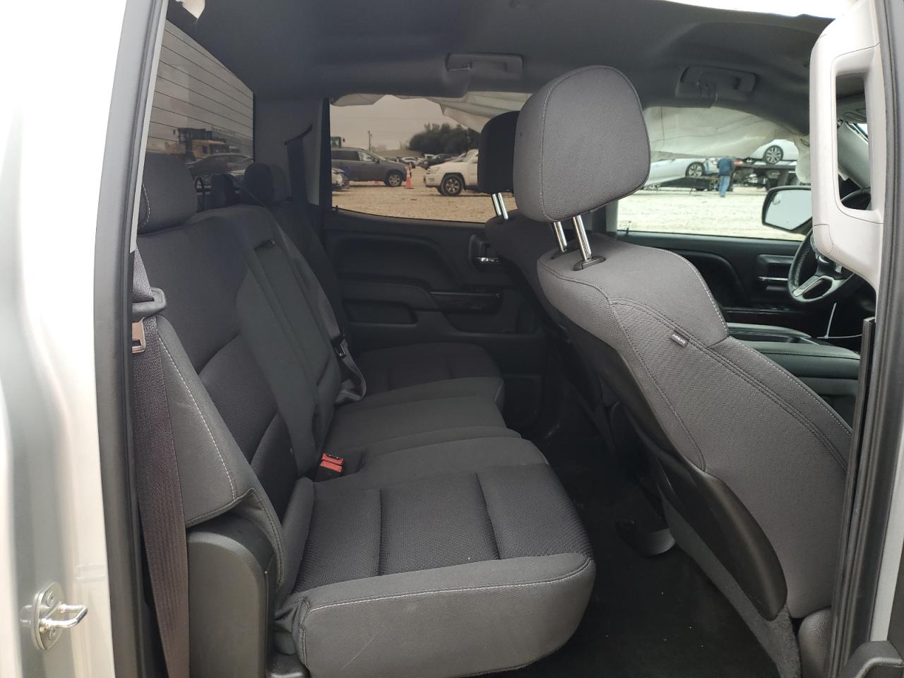 2015 GMC Sierra - Image 10