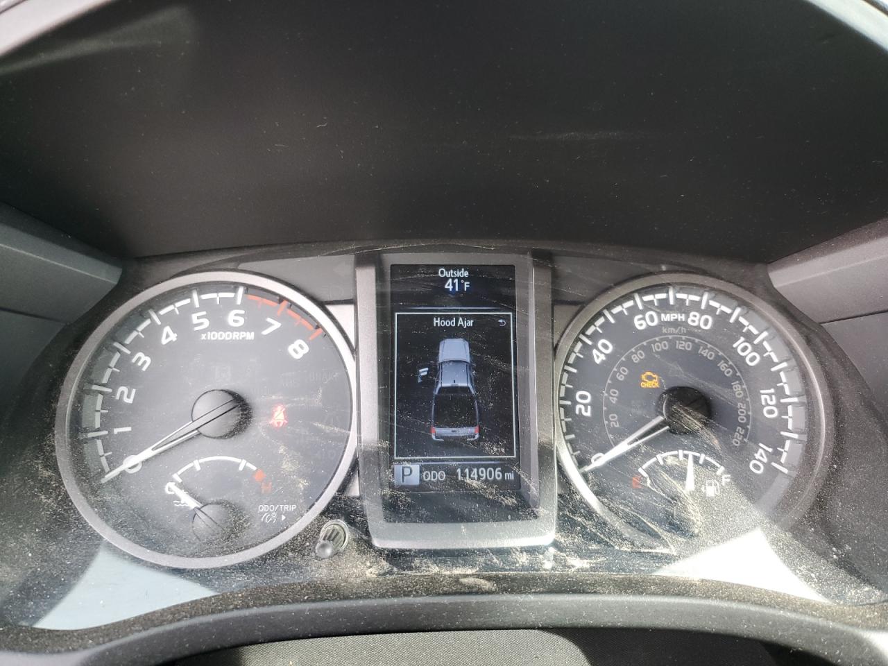 2017 Toyota Tacoma - Image 9