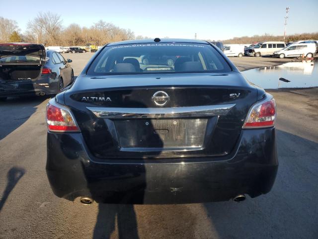  NISSAN ALTIMA 2015 Czarny