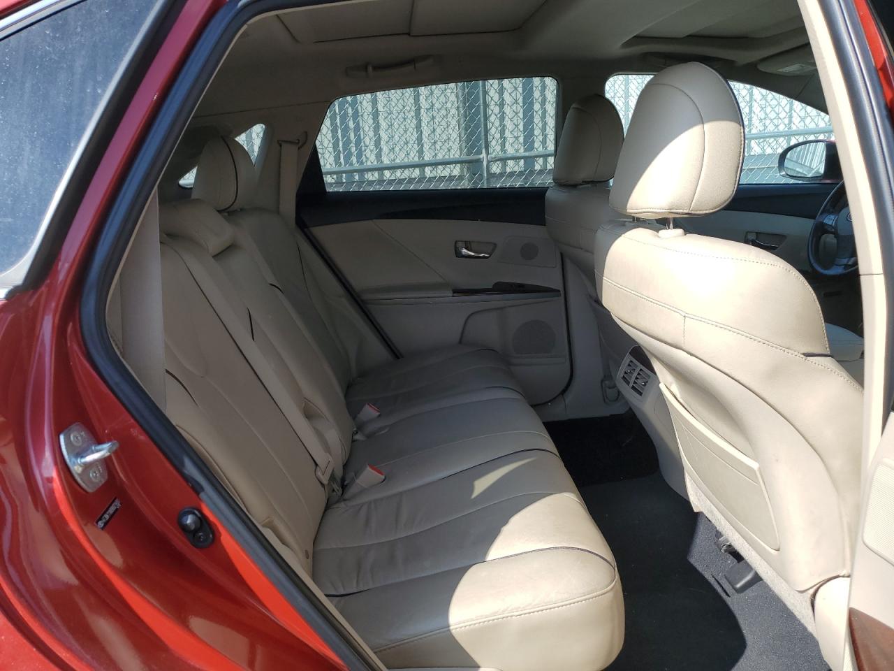 2009 Toyota Venza - Image 11