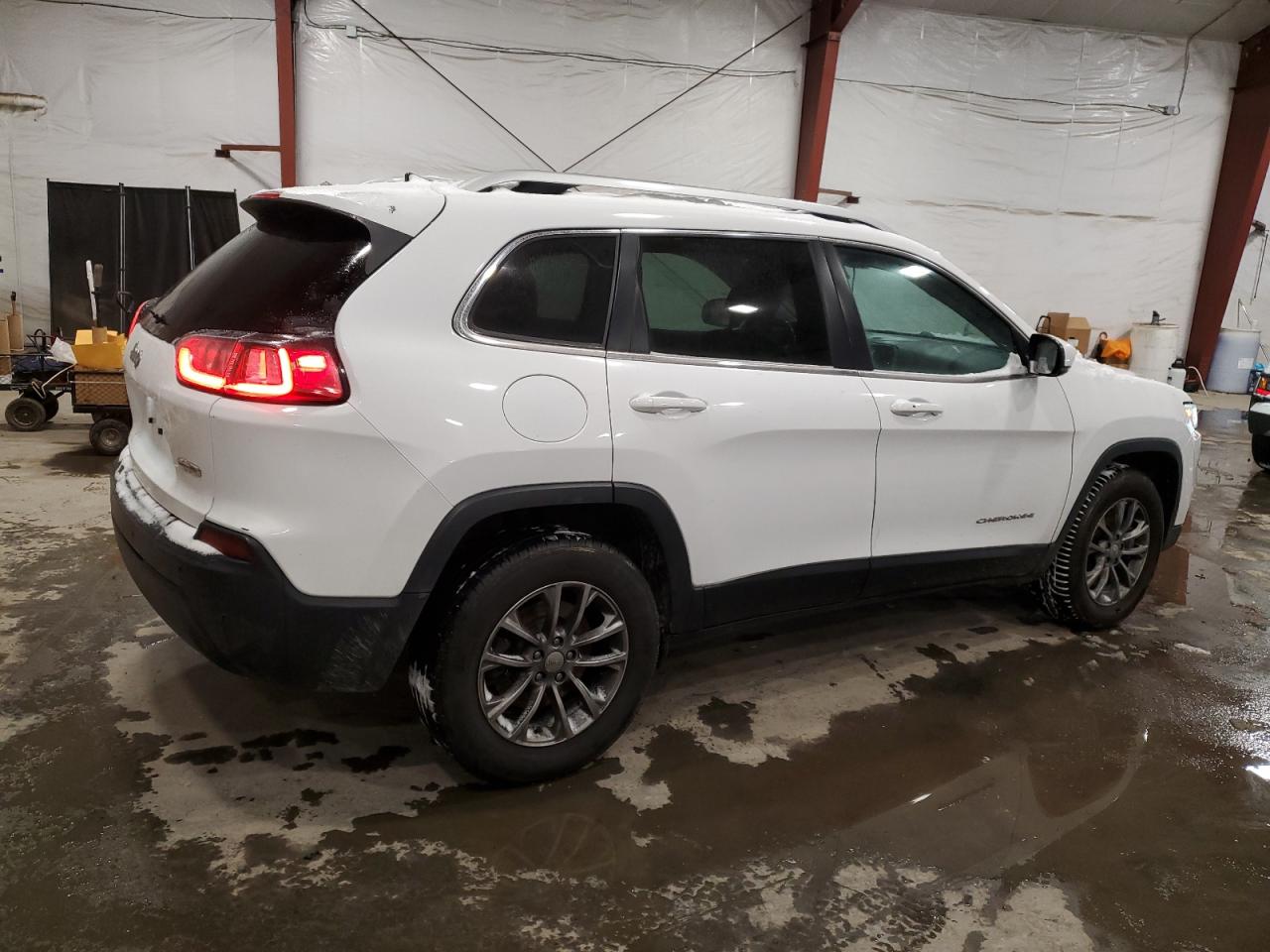 2019 Jeep Grand Cherokee - Image 3