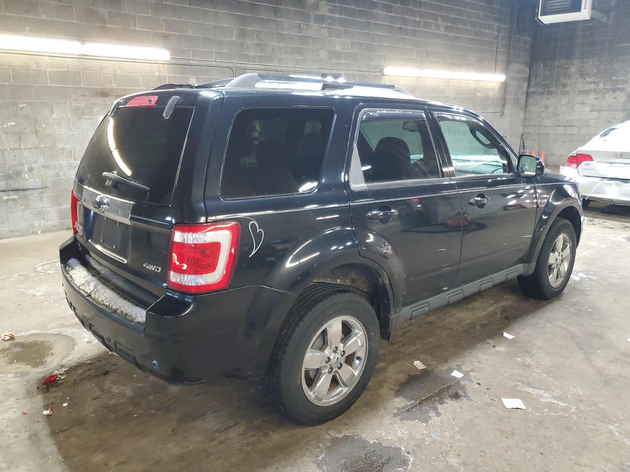 2009 Ford Escape - Image 3