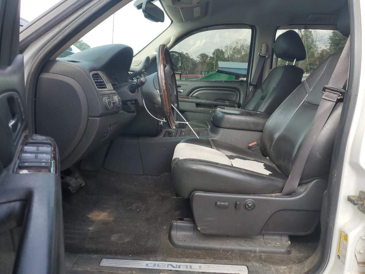 2013 GMC Sierra - Image 7