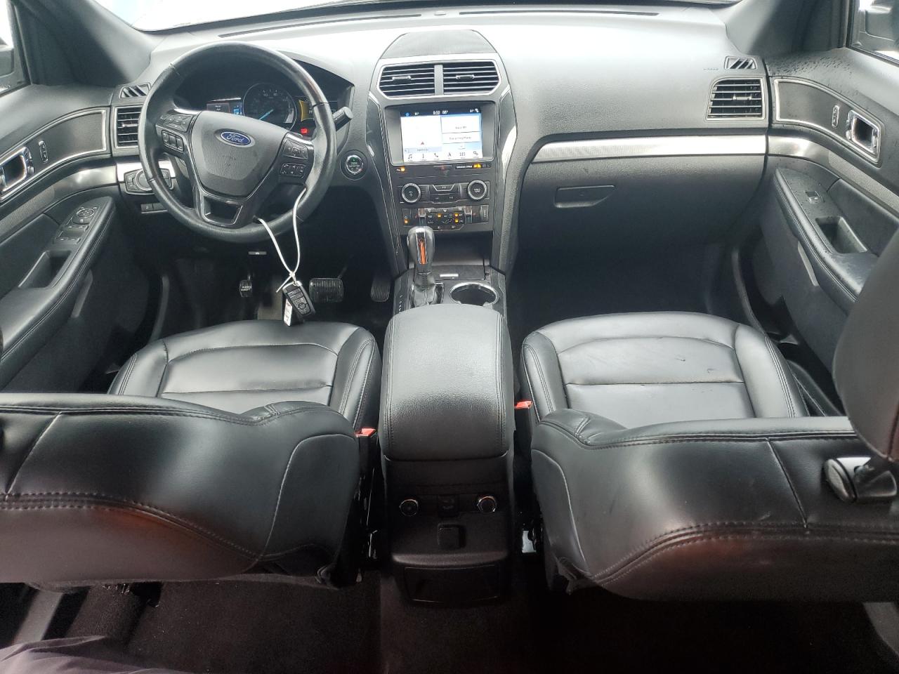 2019 Ford Explorer - Image 8