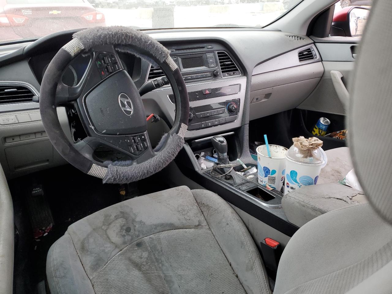 2016 Hyundai Sonata - Image 8