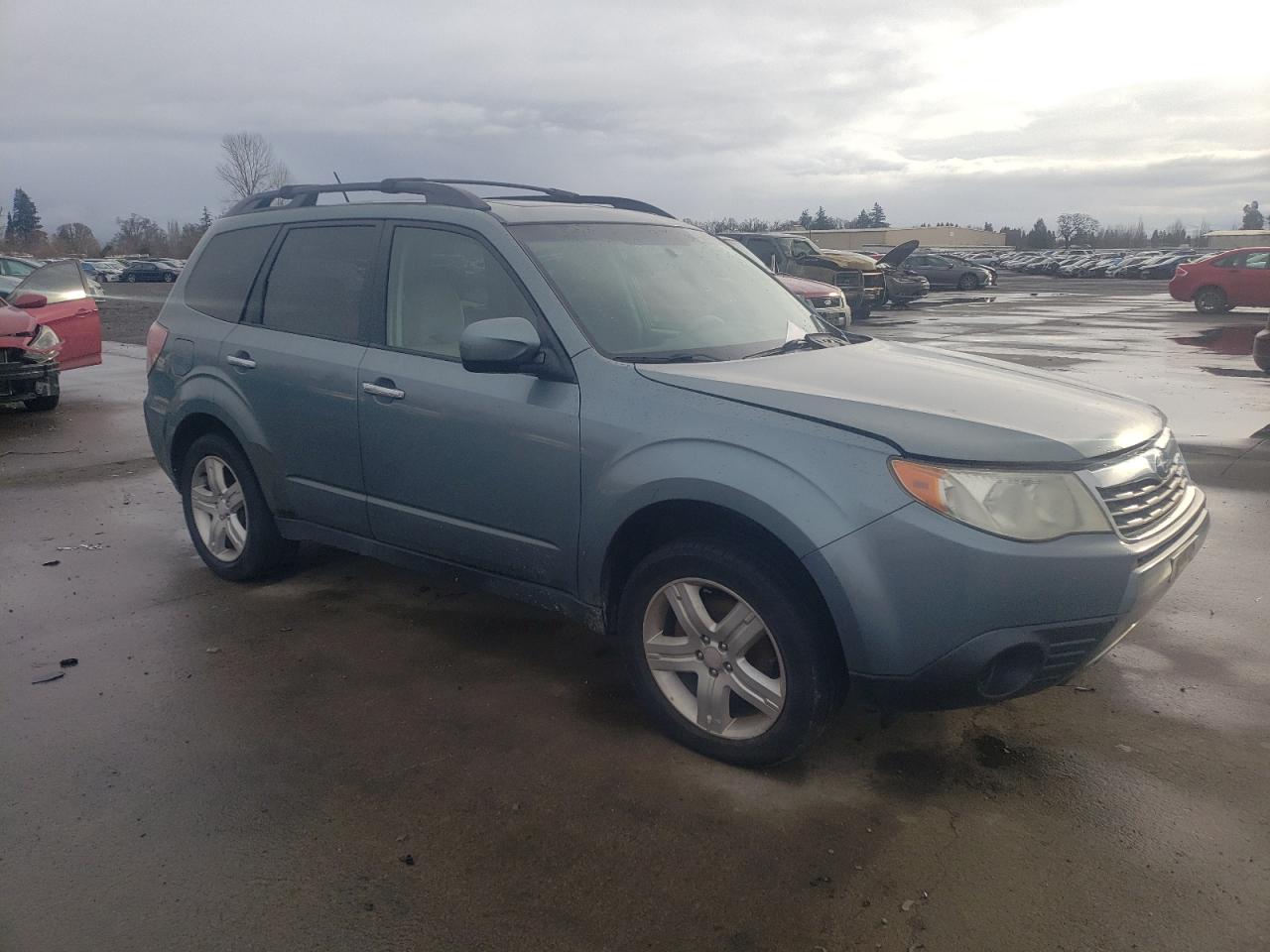 2010 Subaru Forester - Image 4