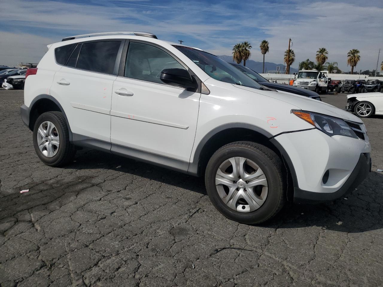 2013 Toyota RAV 4 - Image 4