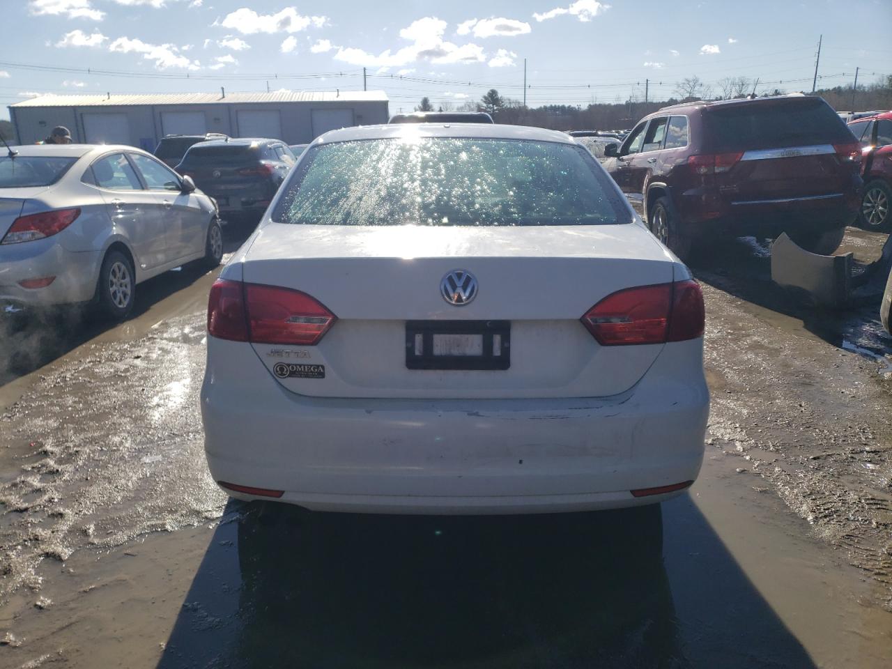 2014 Volkswagen Jetta - Image 6