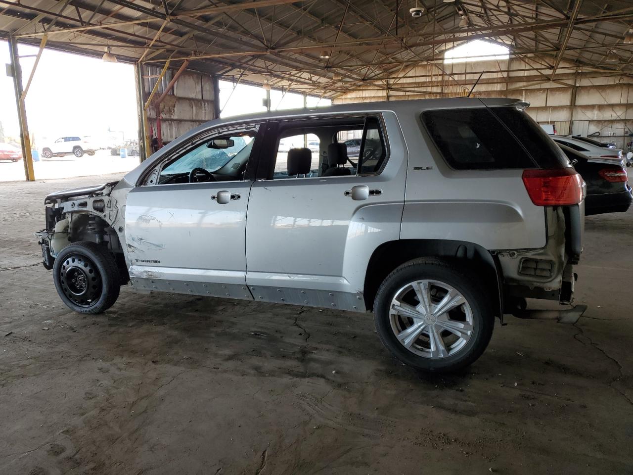 2017 GMC Terrain - Image 2