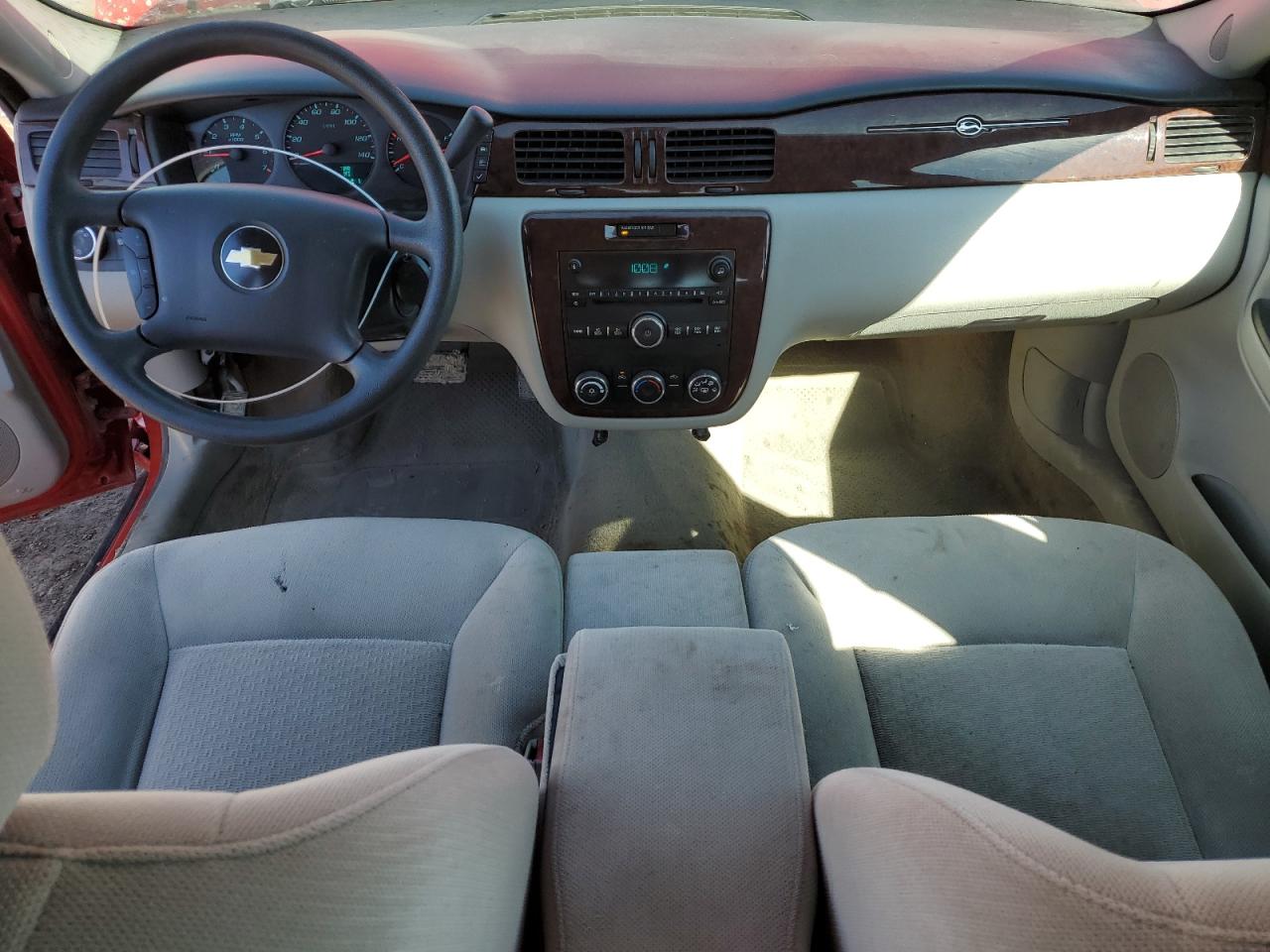 2011 Chevrolet Impala - Image 8