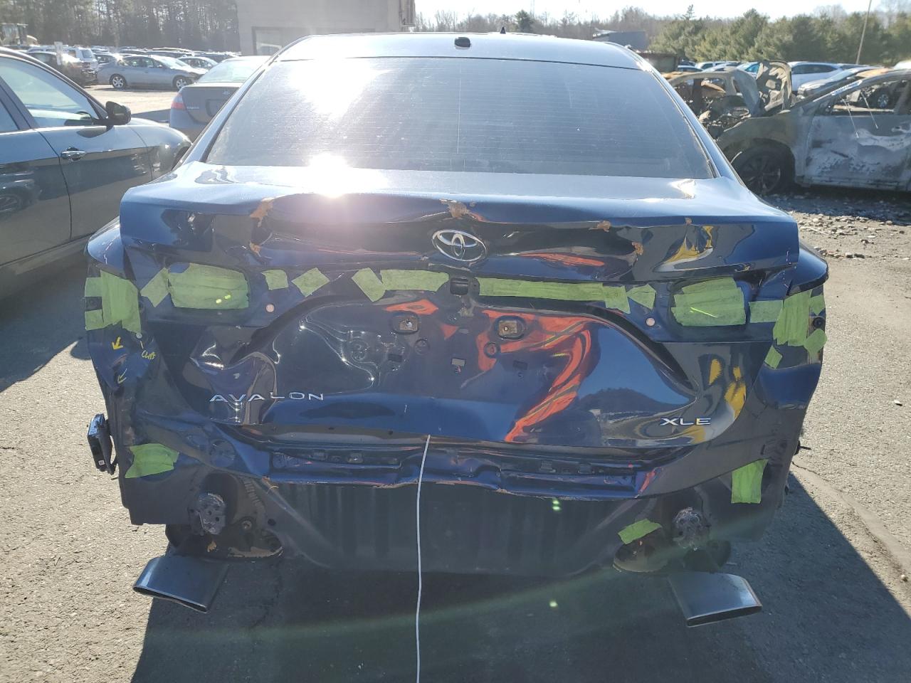 2017 Toyota Avalon - Image 6