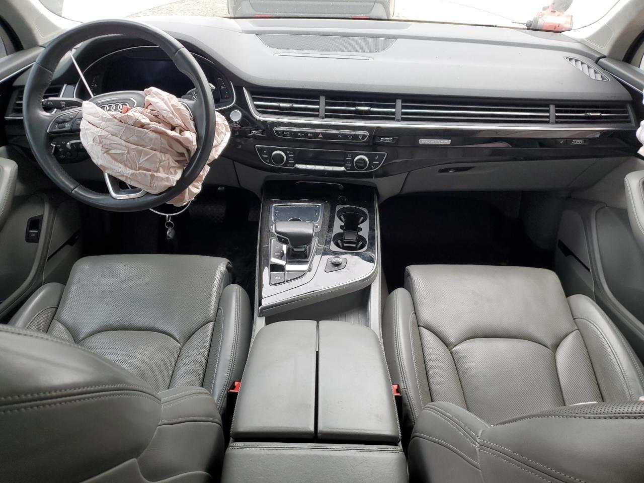 2017 Audi Q7 - Image 8