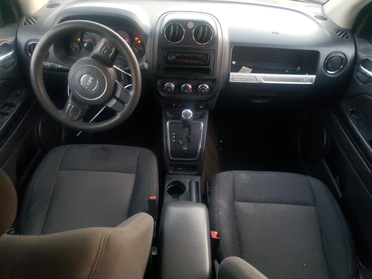 2014 Jeep Compass - Image 8