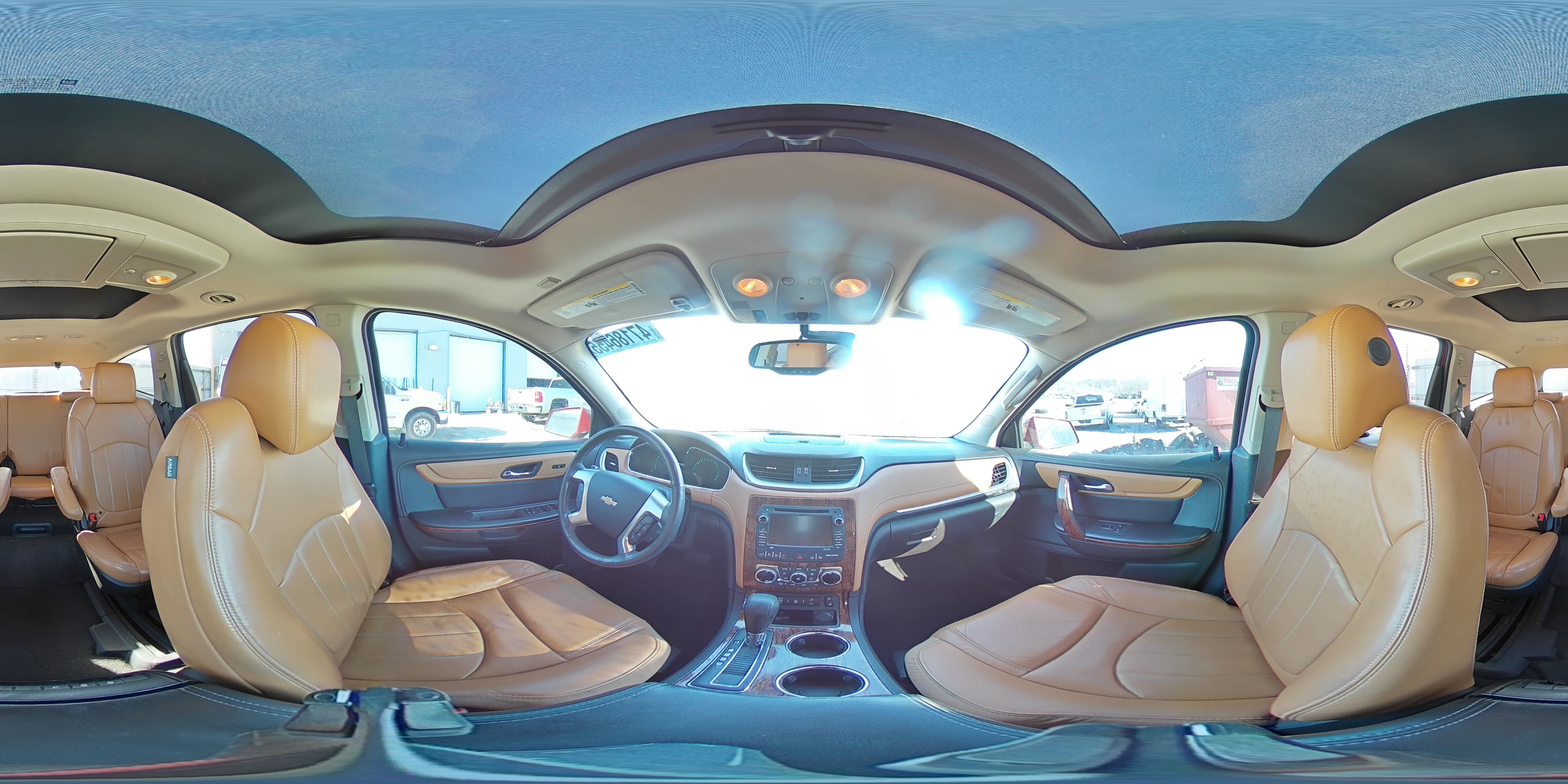2014 Chevrolet Traverse - Image 15