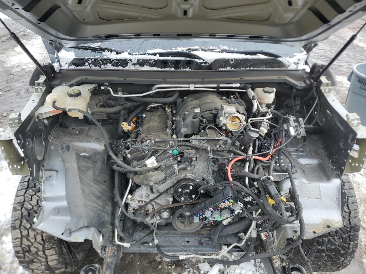 2021 Chevrolet Colorado - Image 11