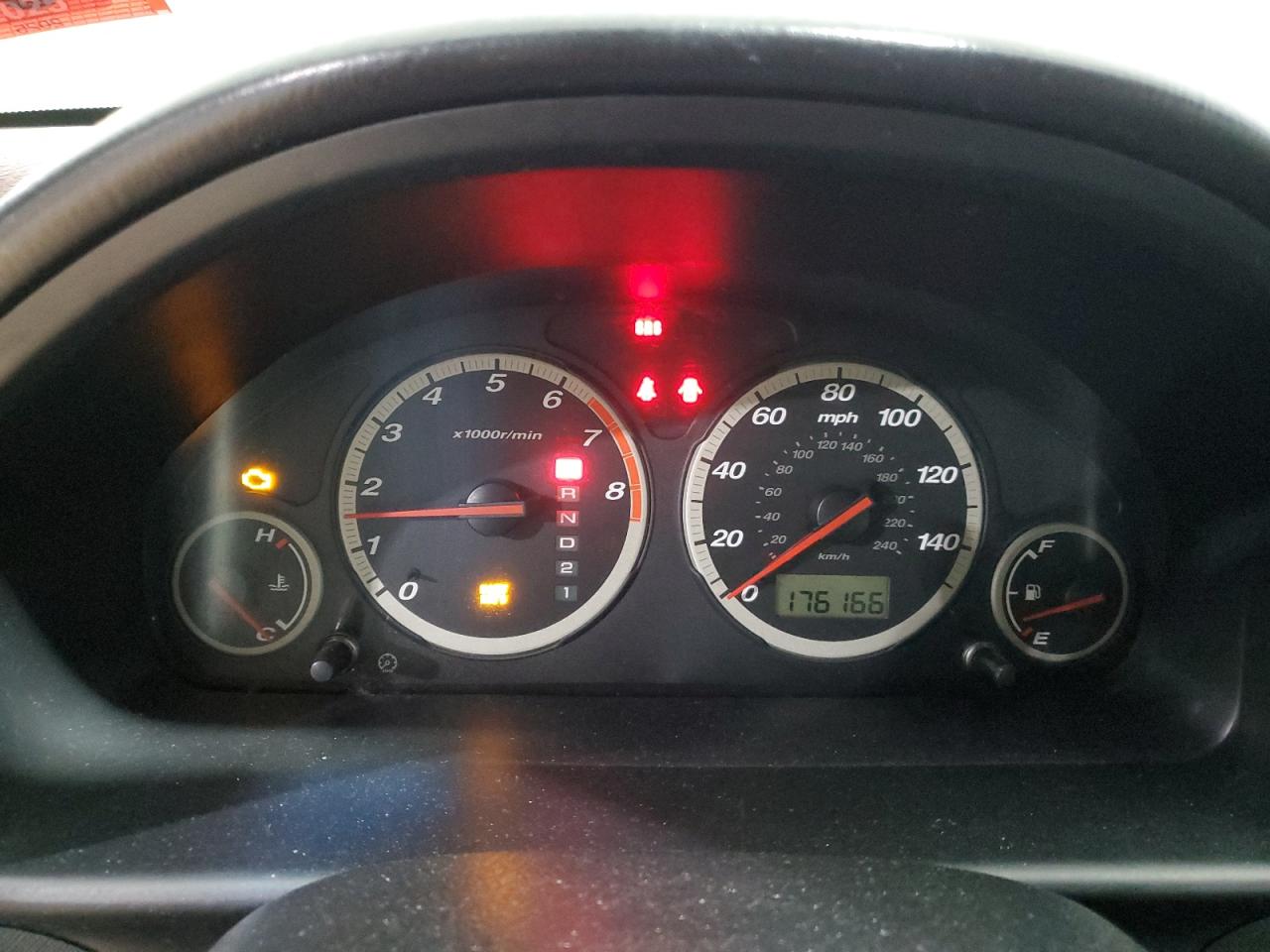 2004 Honda CR-V - Image 9