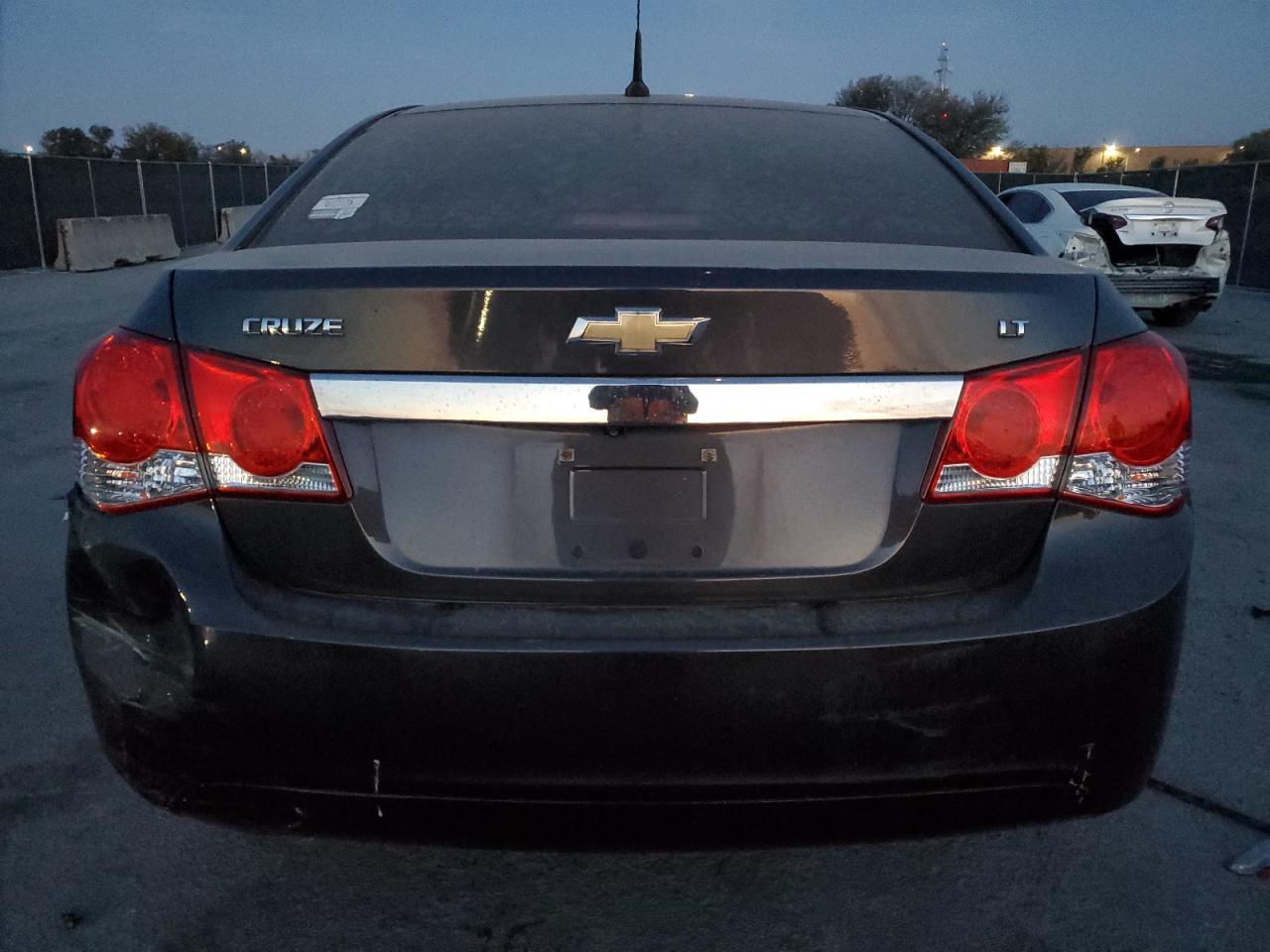2014 Chevrolet Cruze - Image 6