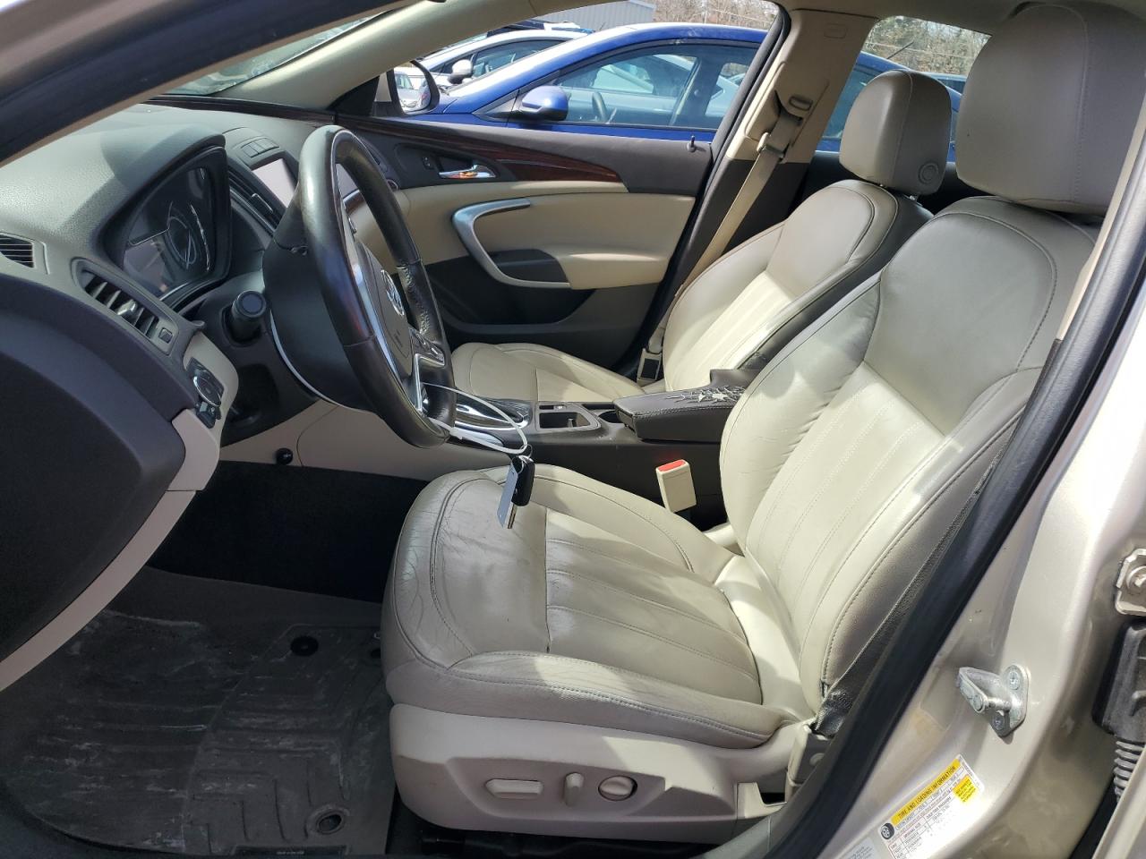 2015 Buick Regal - Image 7