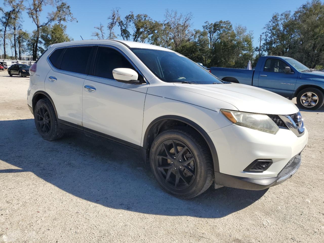 2014 Nissan Rogue - Image 4