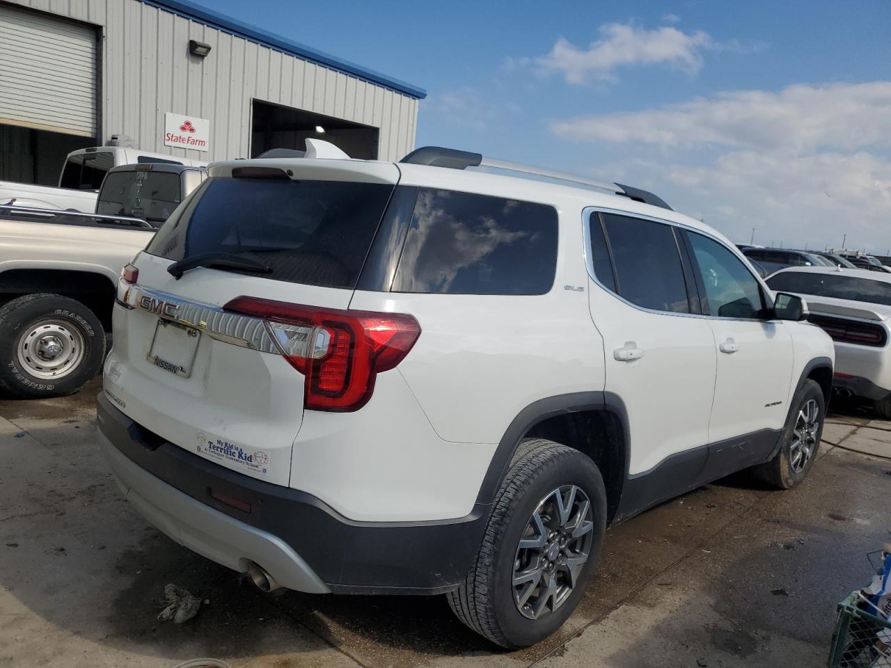 2021 GMC Acadia - Image 3