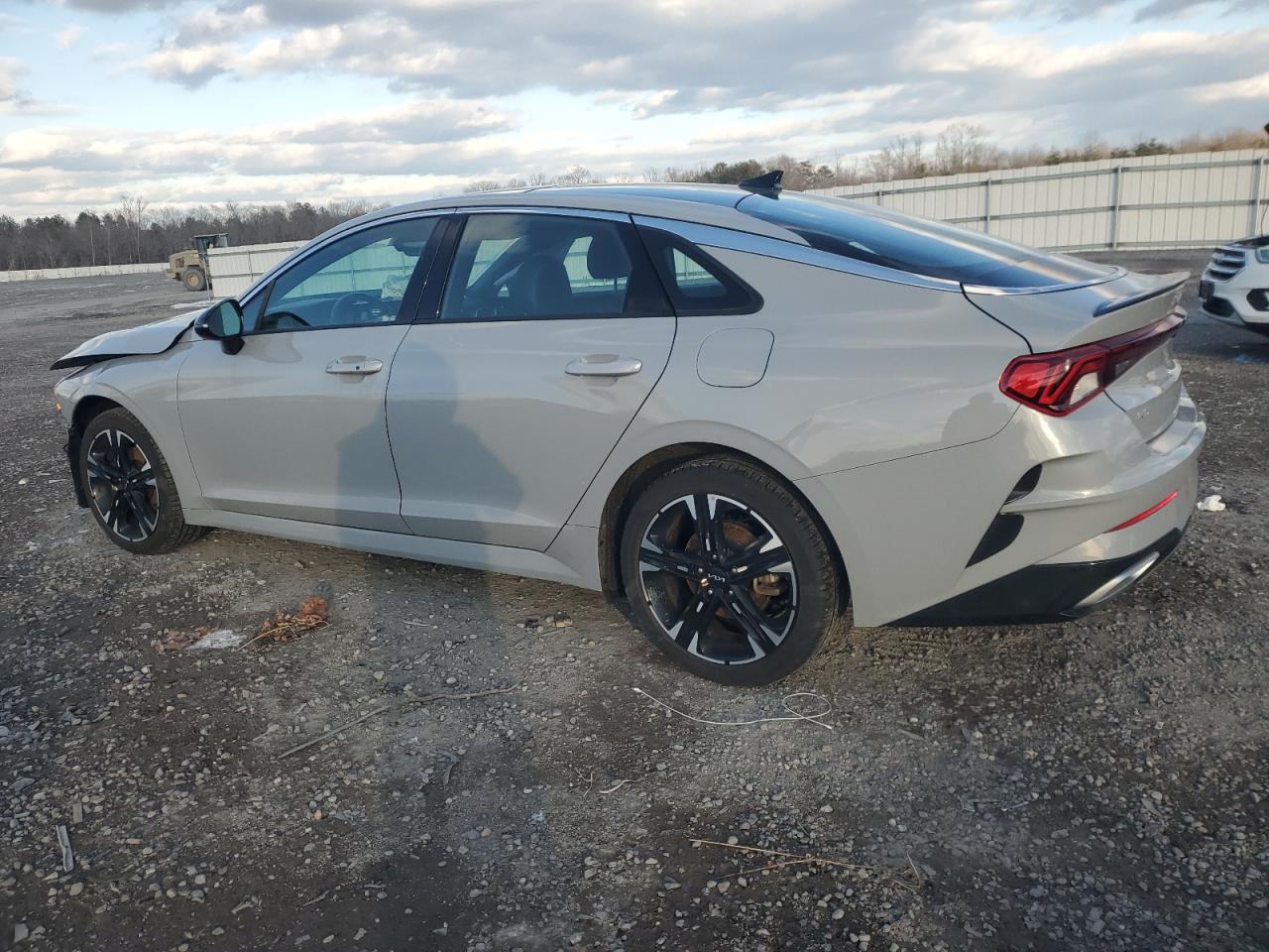 2024 Kia K5 - Image 2