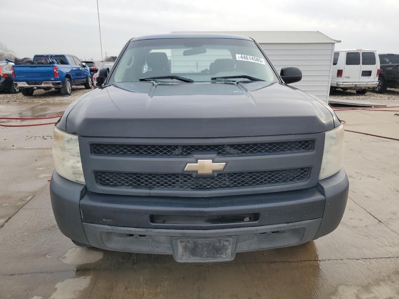 2011 Chevrolet Silverado - Image 5
