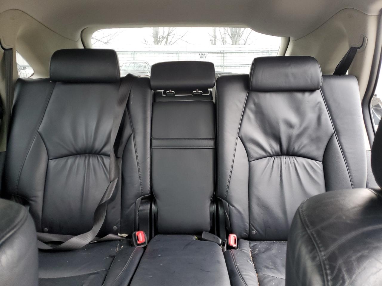 2006 Lexus RX - Image 10