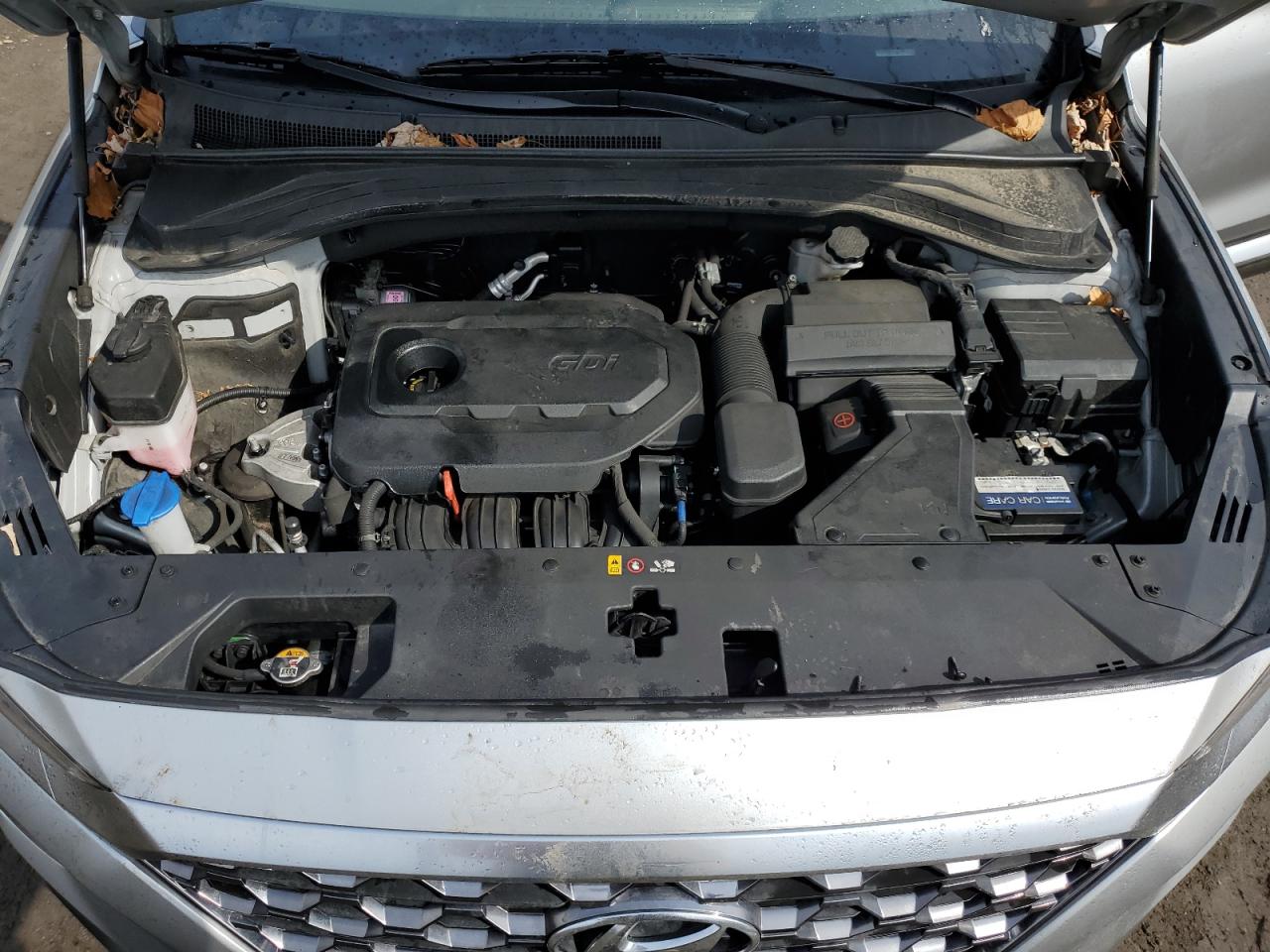 2020 Hyundai Santa Fe - Image 12