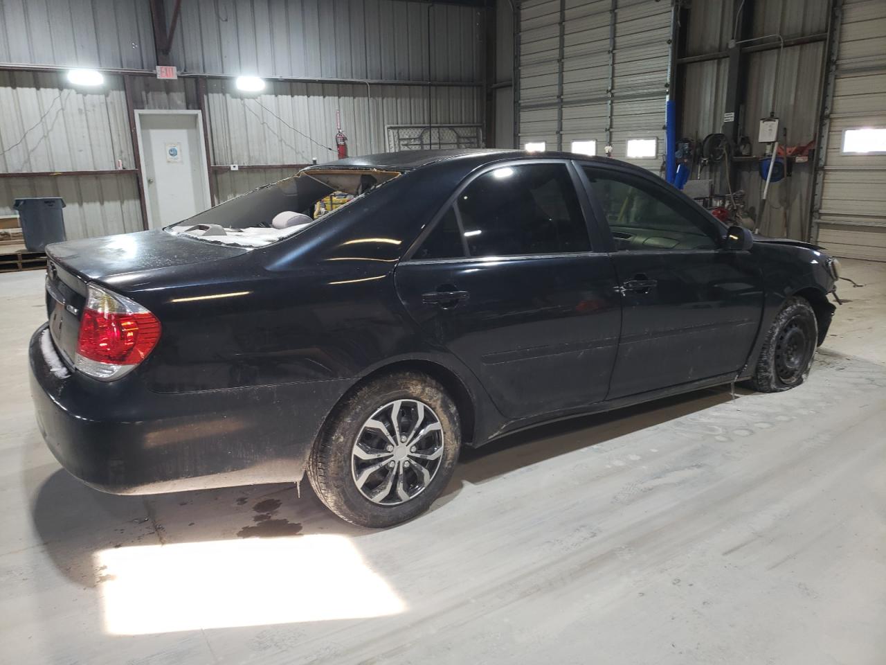 2006 Toyota Camry - Image 3