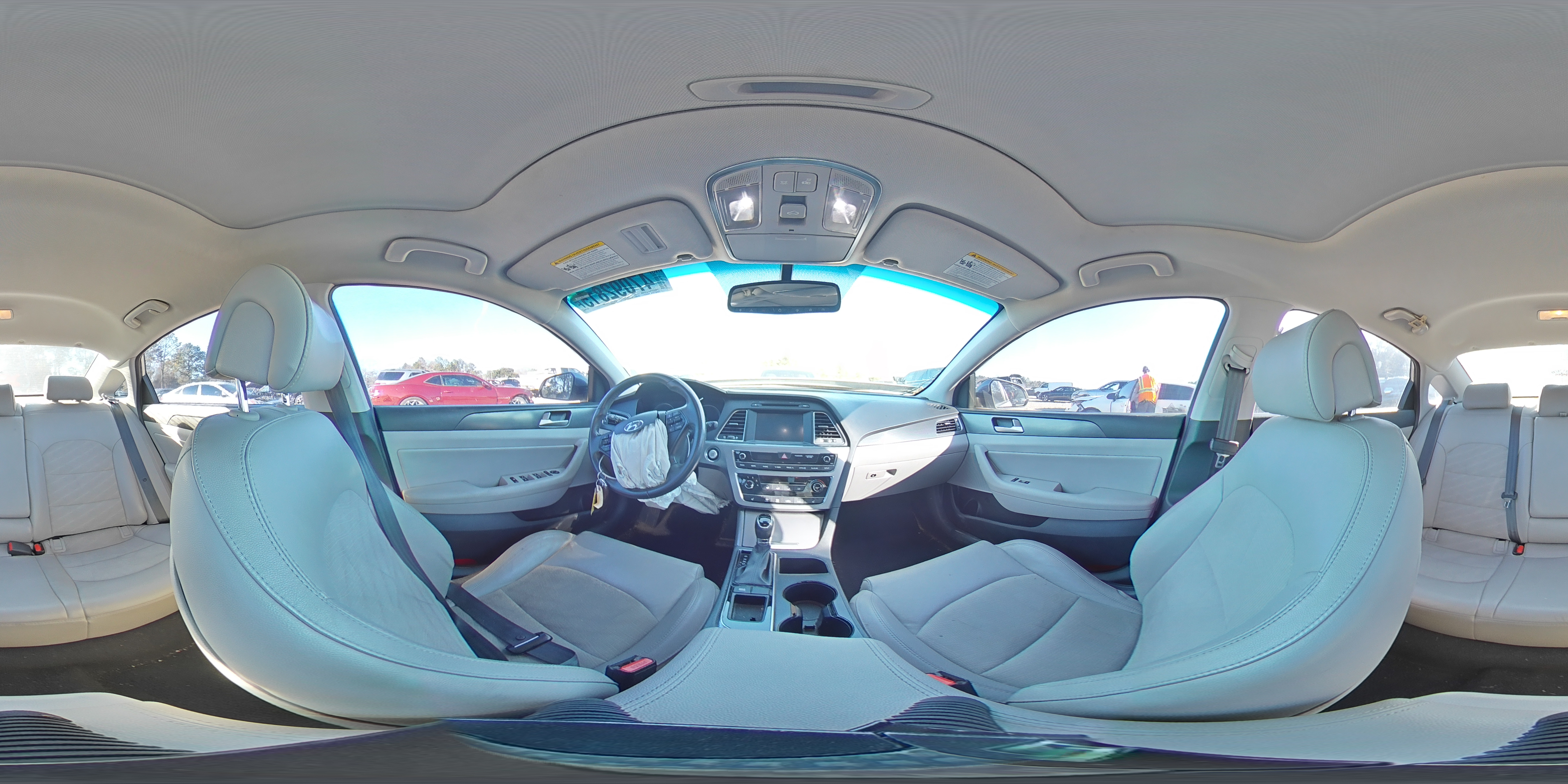 2017 Hyundai Sonata - Image 13