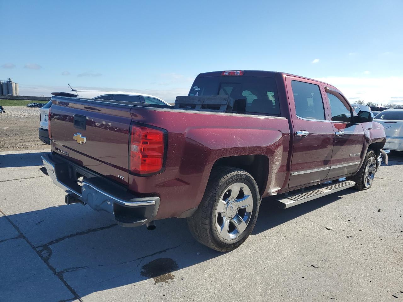 2015 Chevrolet Silverado - Image 3