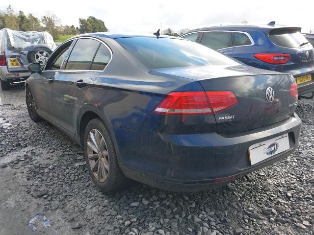 2015 VOLKSWAGEN PASSAT SE