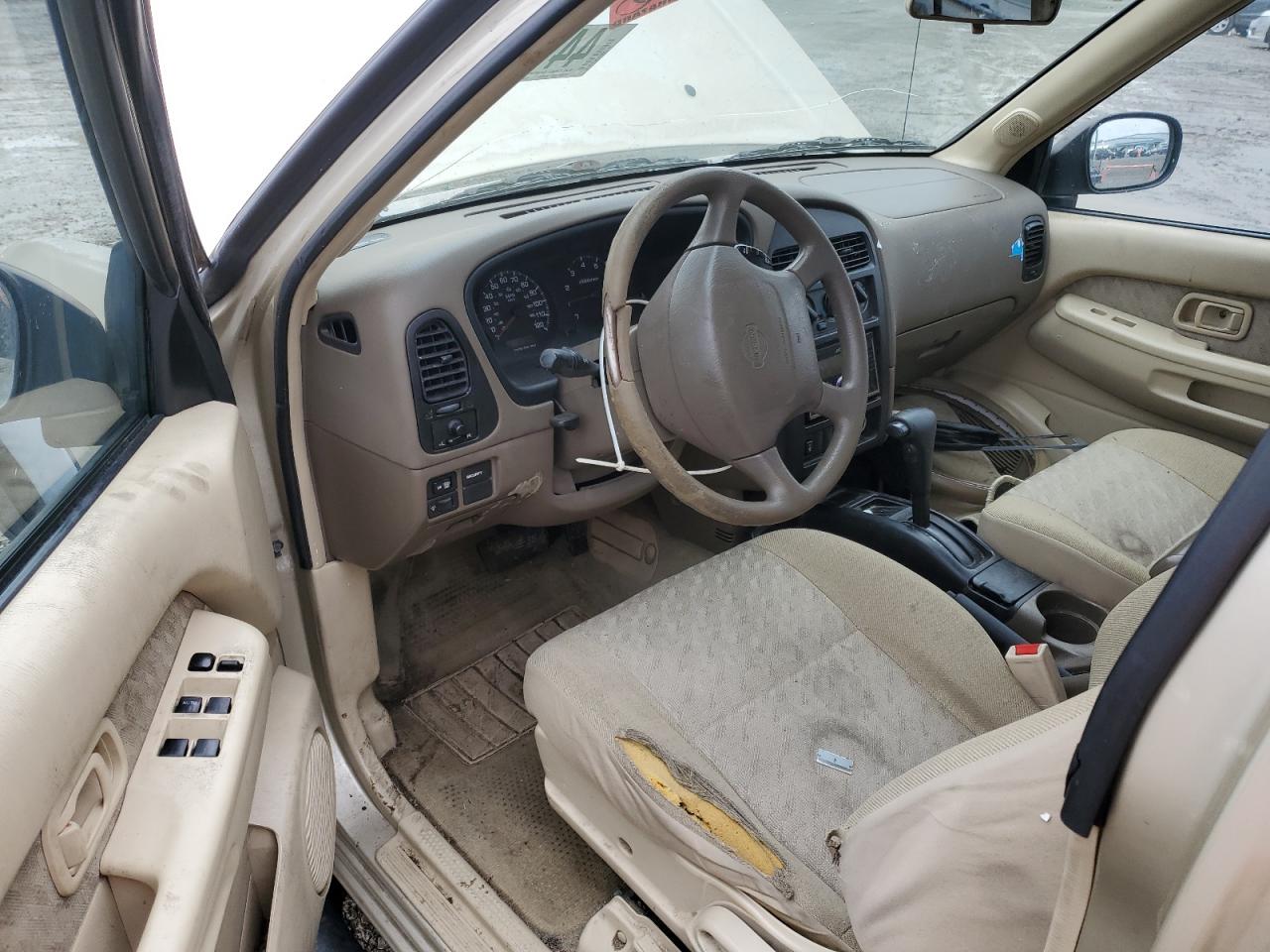 1999 Nissan Pathfinder - Image 8