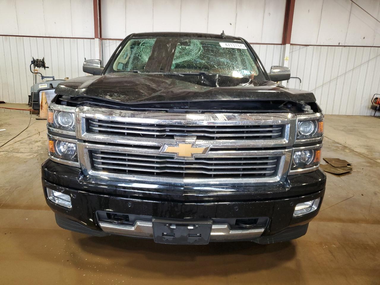 2014 Chevrolet Silverado - Image 5