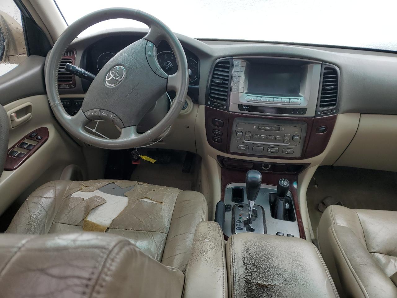 2005 Toyota Land Cruiser - Image 8