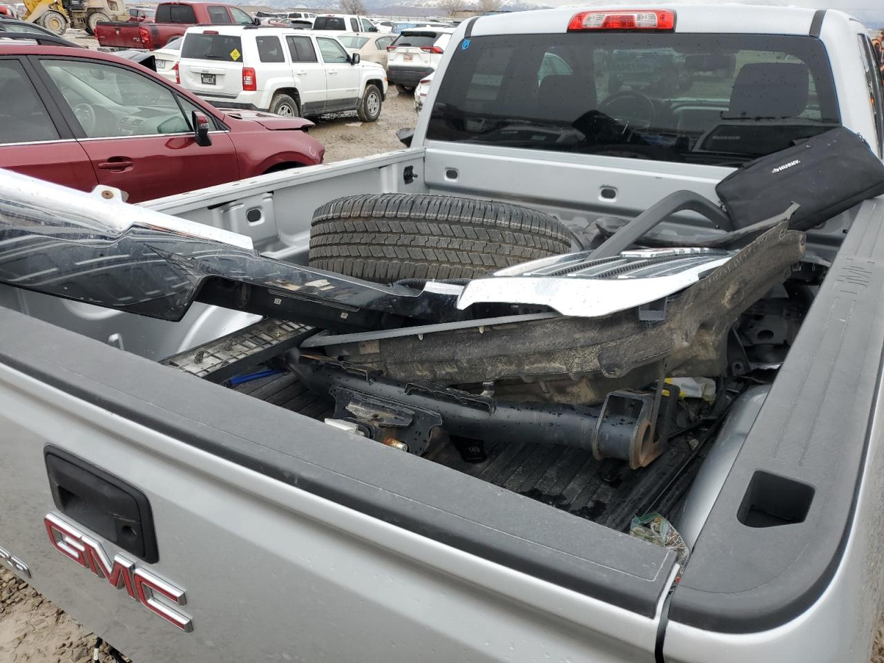 2015 GMC Sierra - Image 14