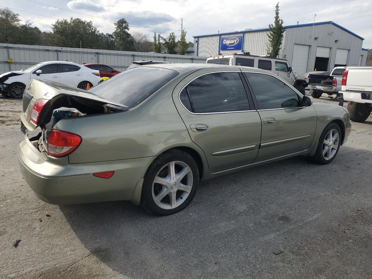 2002 Infiniti I - Image 3