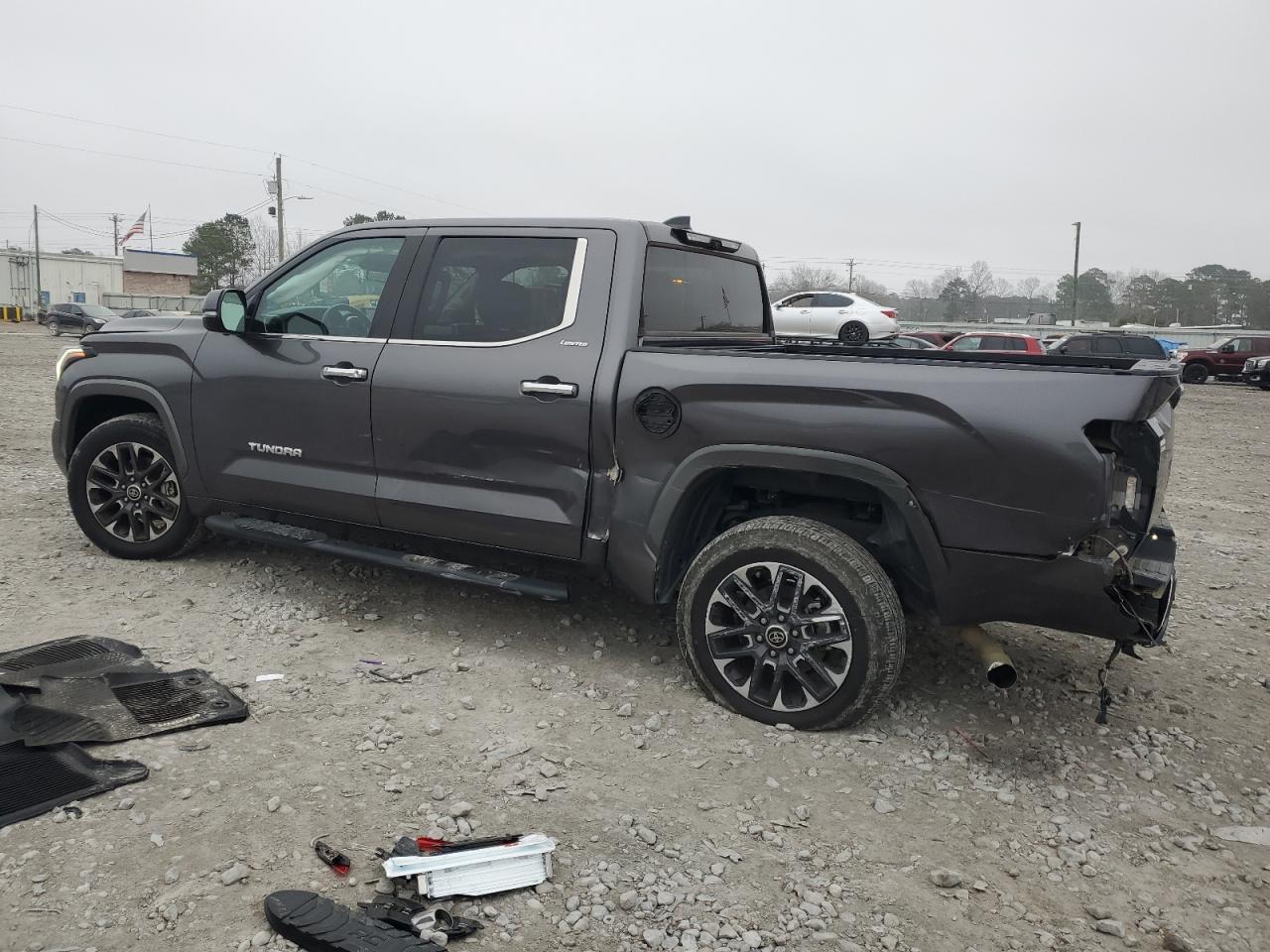 2022 Toyota Tundra - Image 2