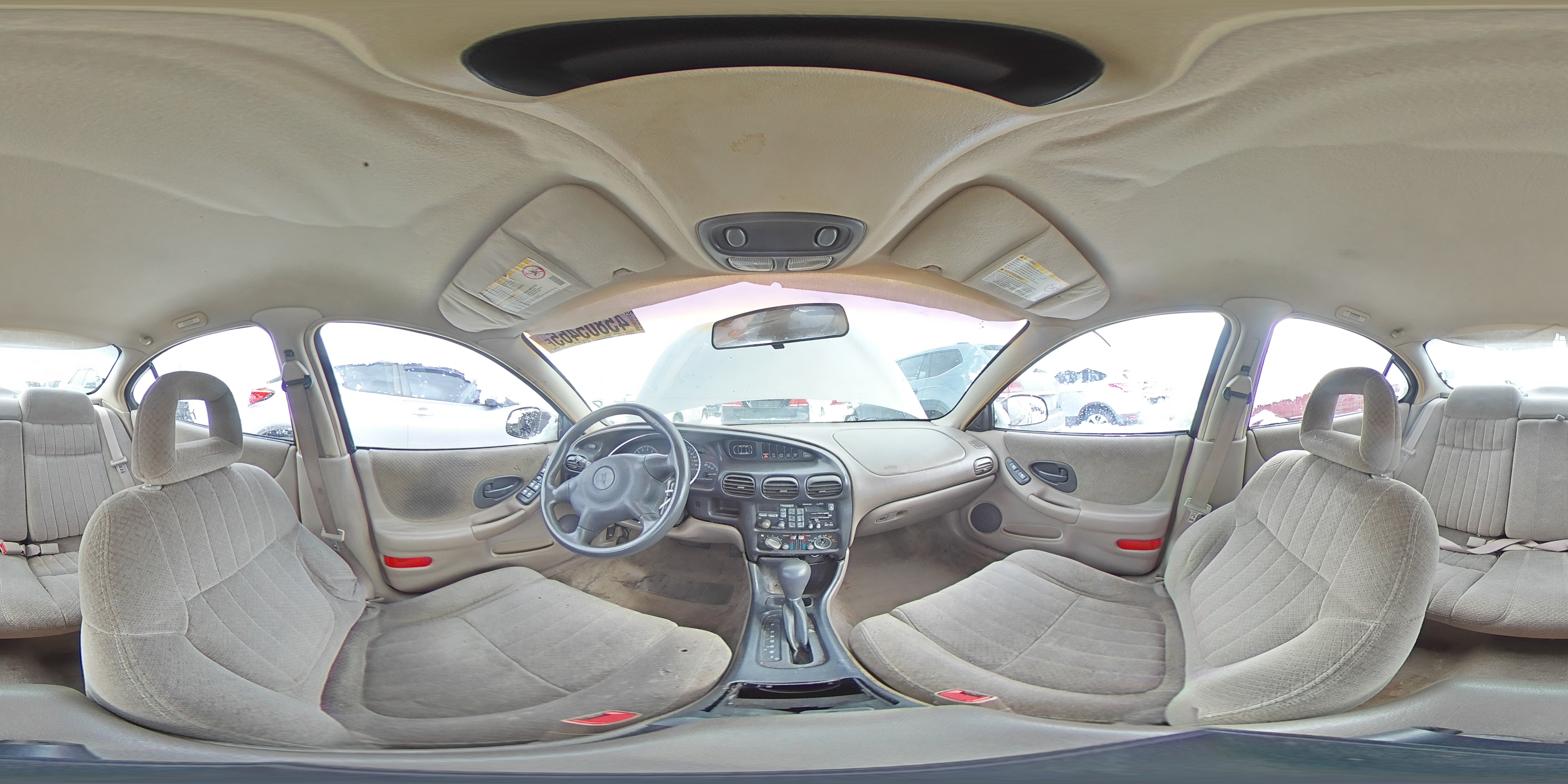2002 Pontiac Grand Prix - Image 13